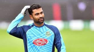 Bangladesh's Tamim Iqbal attends a training session at The County Ground in Taunton, south-west England, on June 16, 2019, ahead of their 2019 World Cup match against West Indies. (Photo by Saeed KHAN / AFP)        (Photo credit should read SAEED KHAN/AFP via Getty Images)